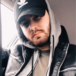 Meet your Posher, Kyle